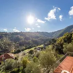 Casa Isa Vista In The Greenery And Tranquility Of Apartamento